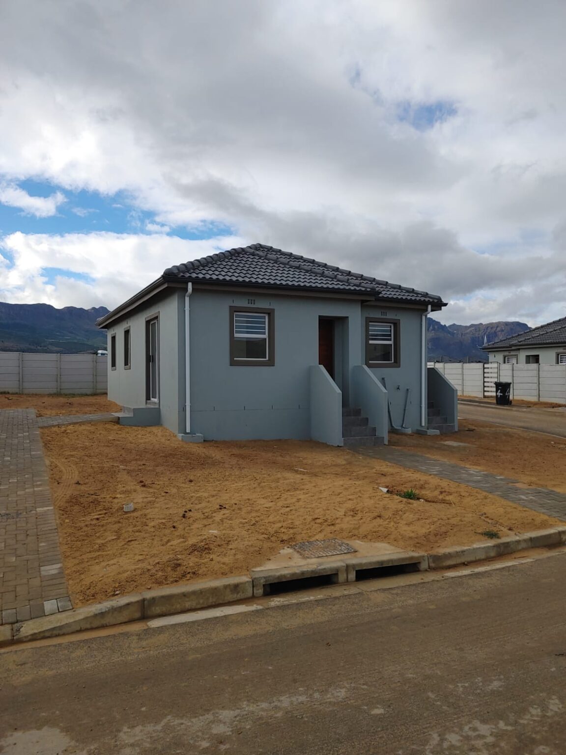 Curated visual reference: Affordable Housing In Paarl Full Title Home With No Upfront Photo Inspiration